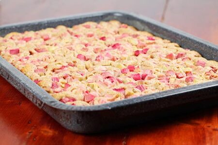 Rhubarb Cake Image